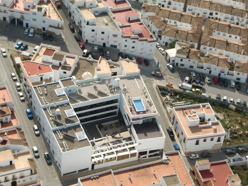 Hotel Y Apartamentos Conilsol Conil De La Frontera Exterior foto